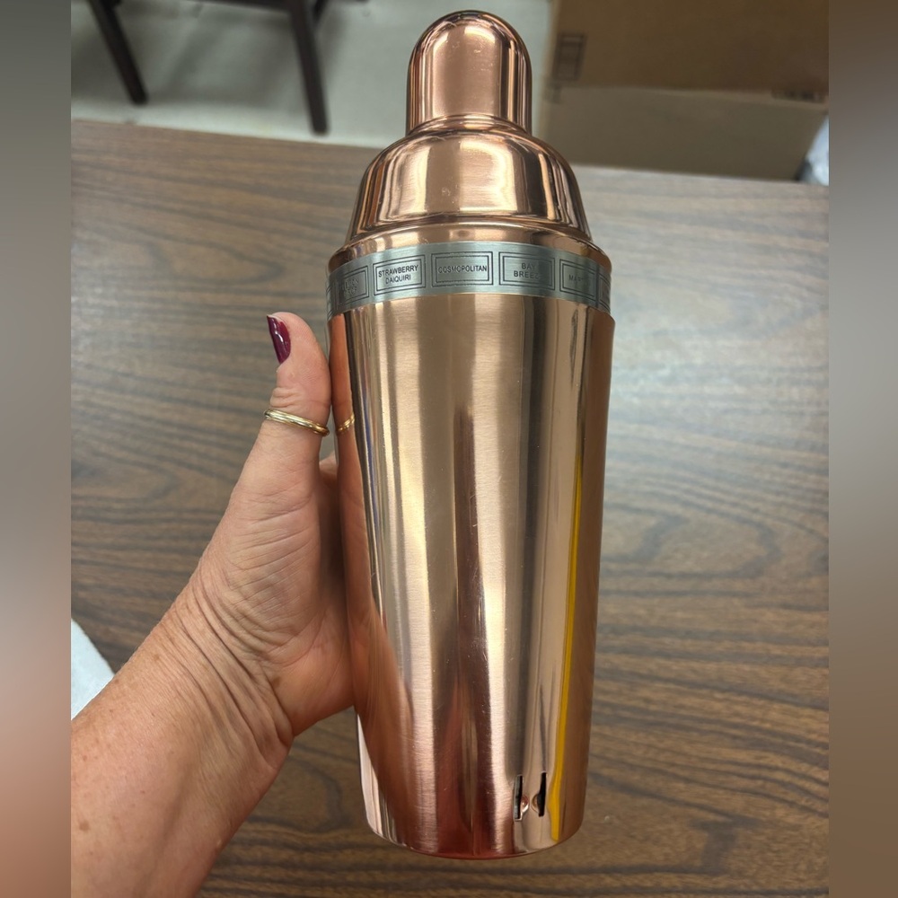 5 piece Copper Cocktail Shaker w Recipes and spoon - Picture 3 of 8